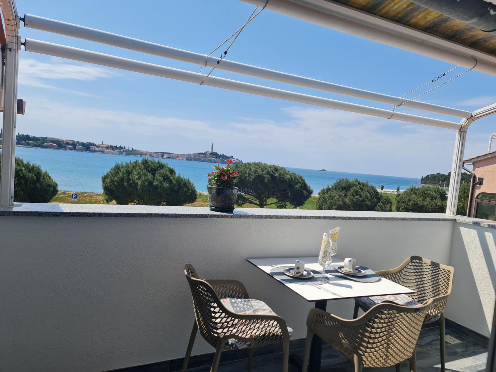 Rivamare - Rovinj Hotell Exteriör bild